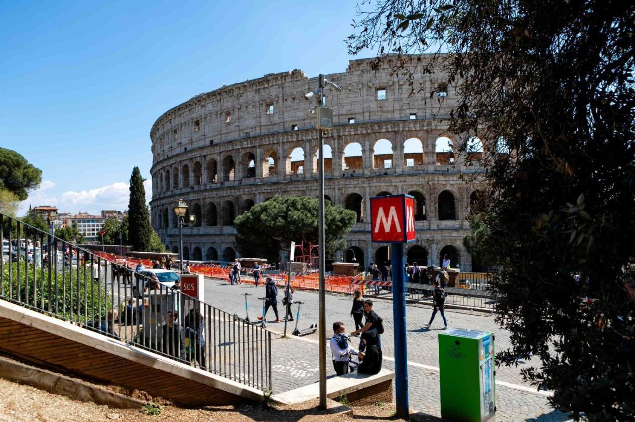 Myway Colosseo Apartment Rome Bagian luar foto